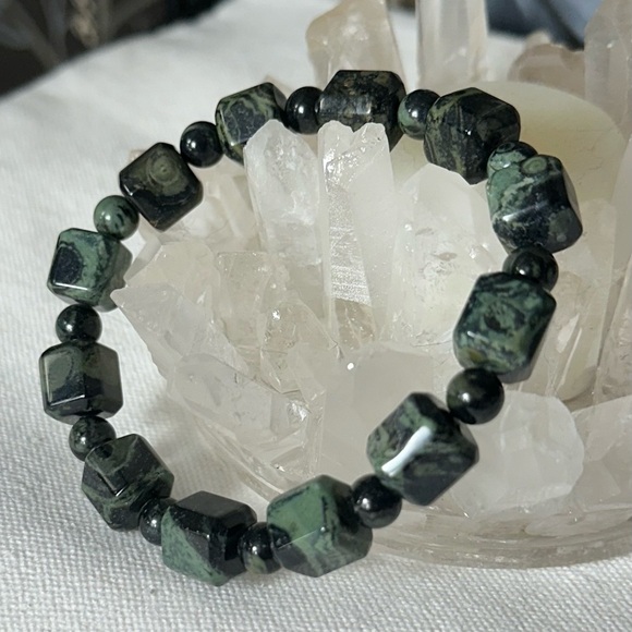Jewelry - 🧿🧿Kambaba Jasper Beaded Bracelet🧿🧿